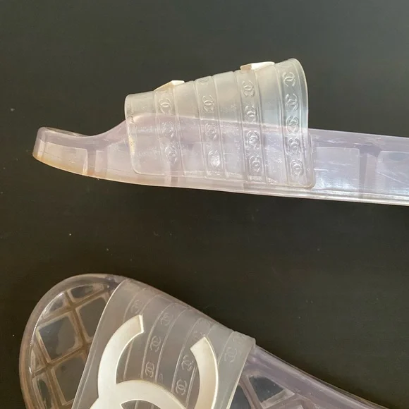 EUC Chanel CC Clear PVC Plastic Pool Sides size 37 w/dustbag fits 6/6.5 - Picture 7 of 12